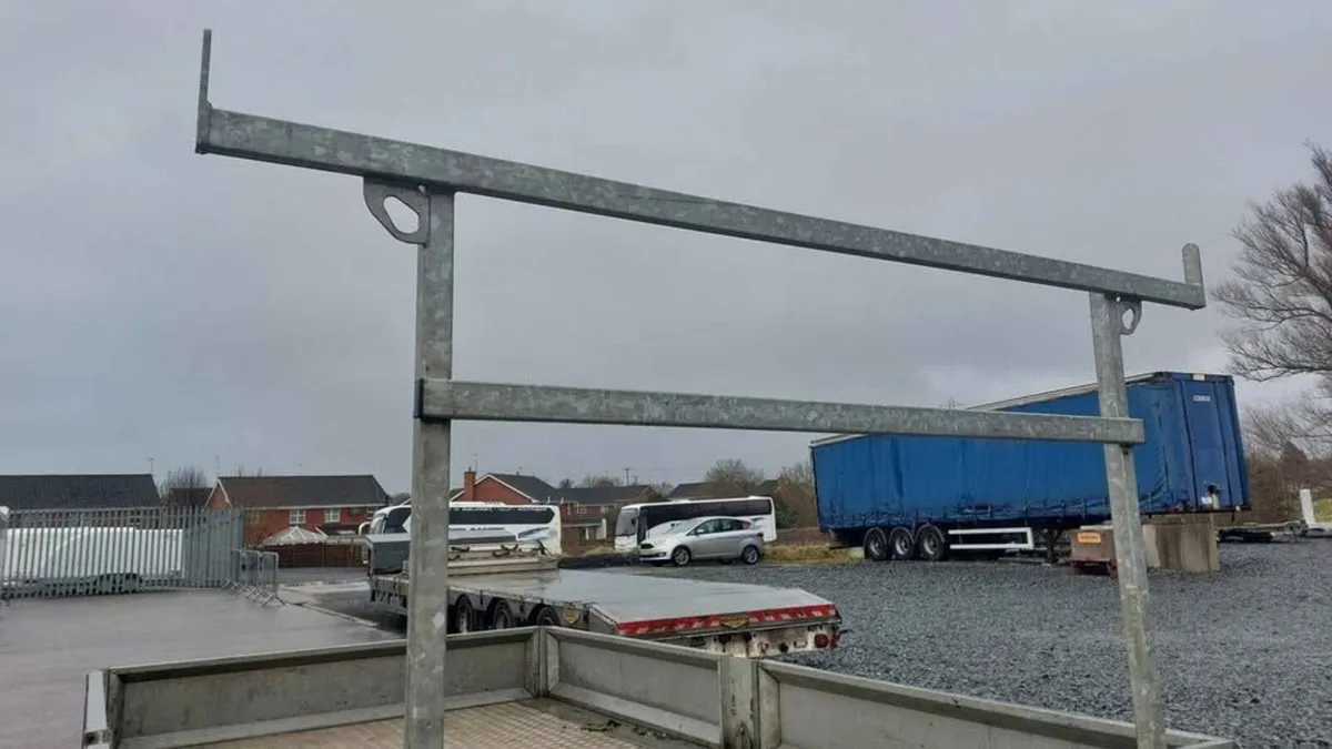 2017 NUGENT dropside builders trailer - Image 3