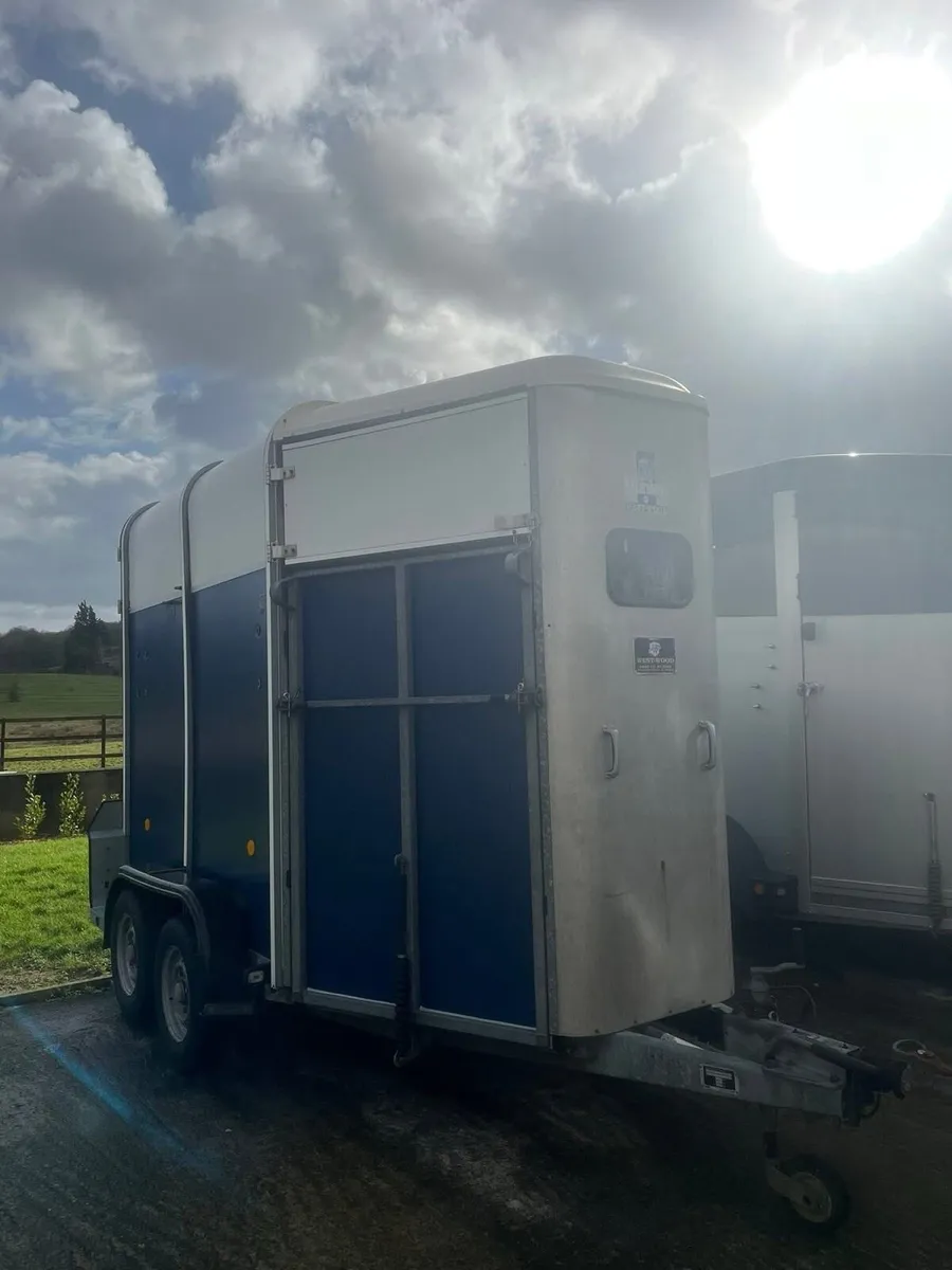 Very clean 505 - Image 1