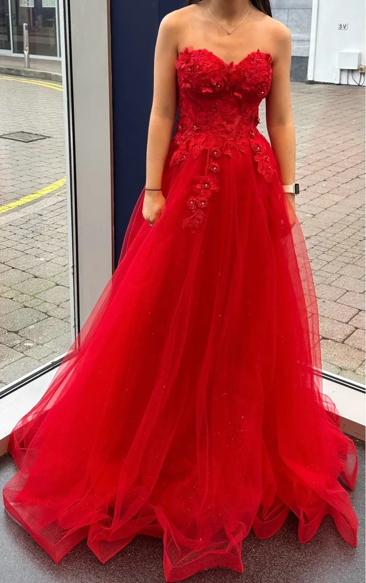 Red Strapless Debs Dress - Image 2