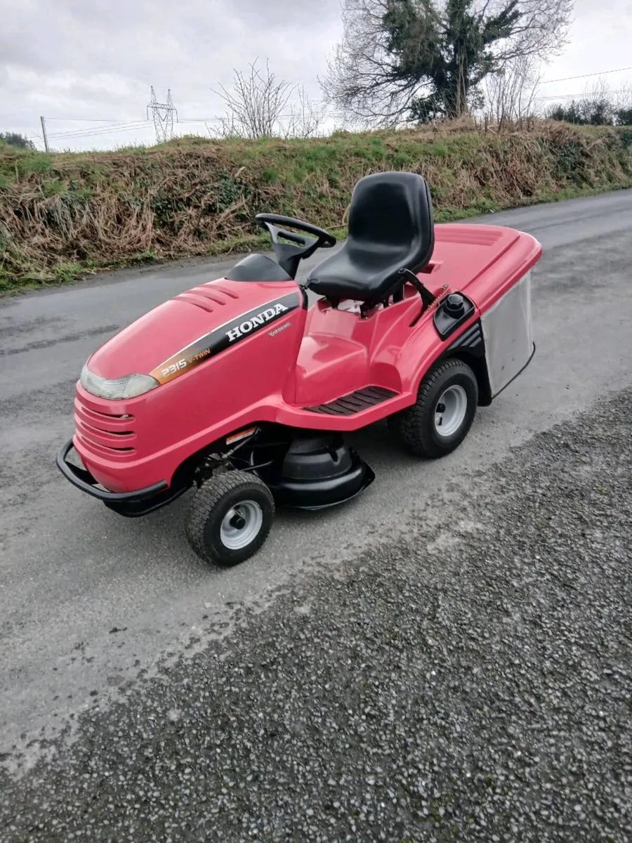 Lawnmower - Image 2
