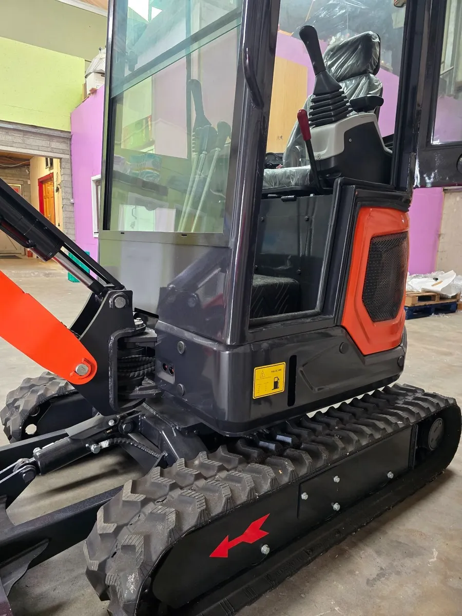 NICOSAIL     OKW18 PRO Excavator - Image 2