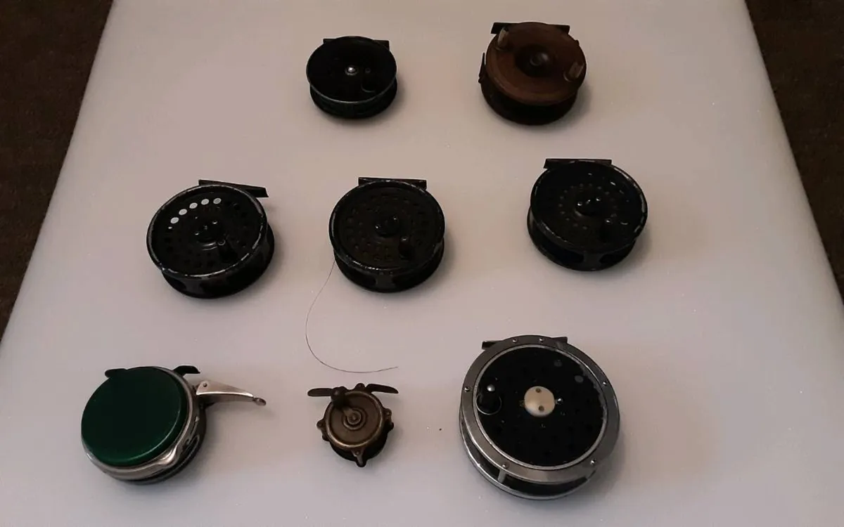 Selection of fishing reels - Image 1