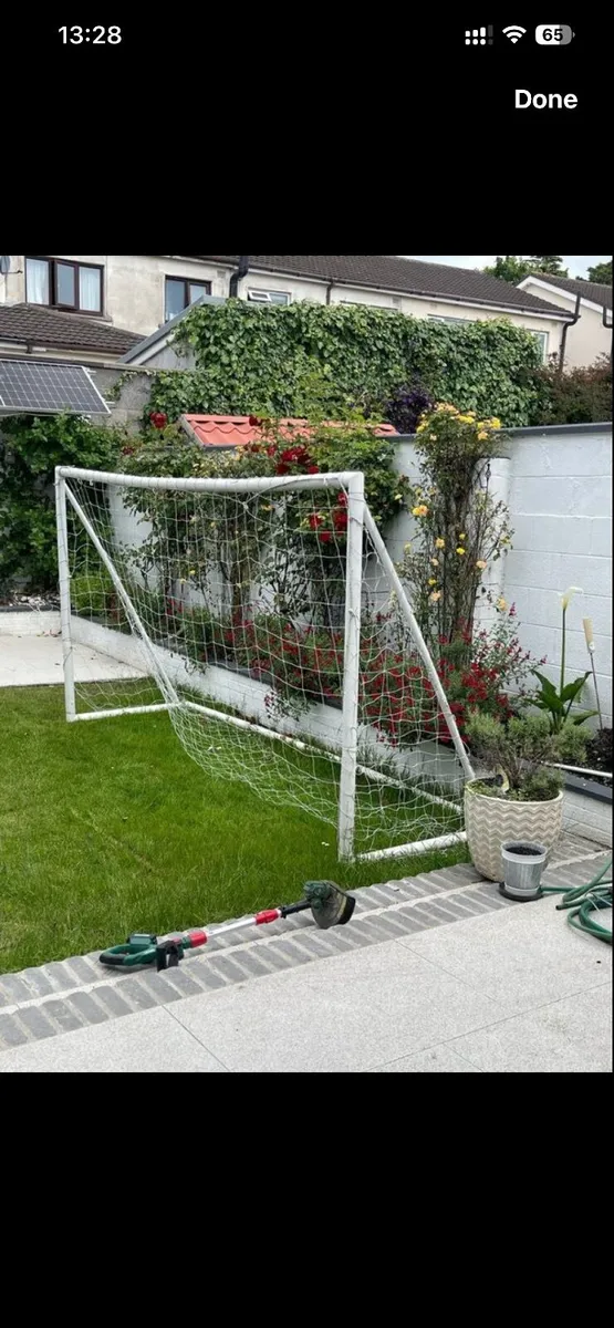 Goal post