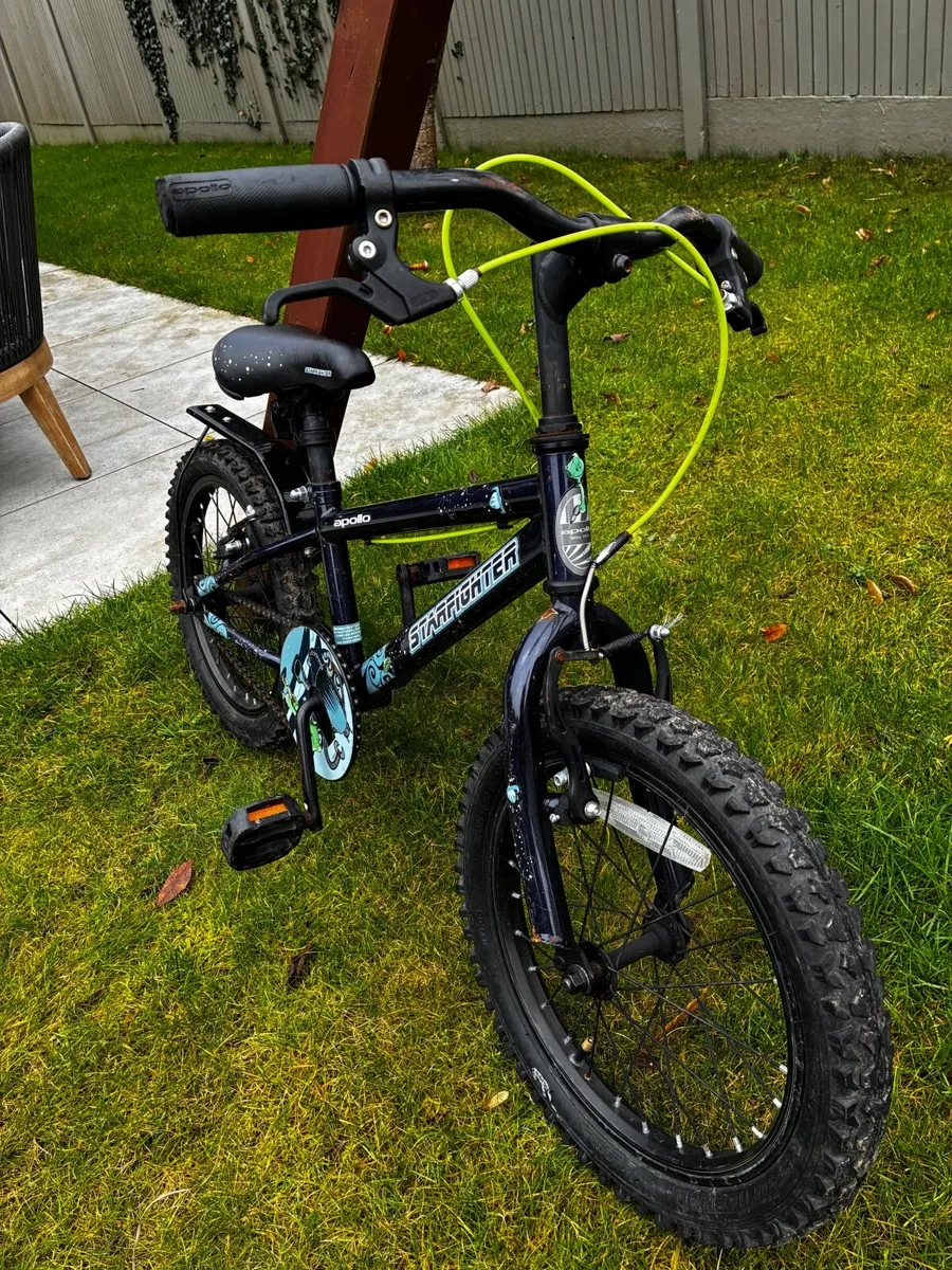 Kids Bike - suits up to age 6 - Image 2