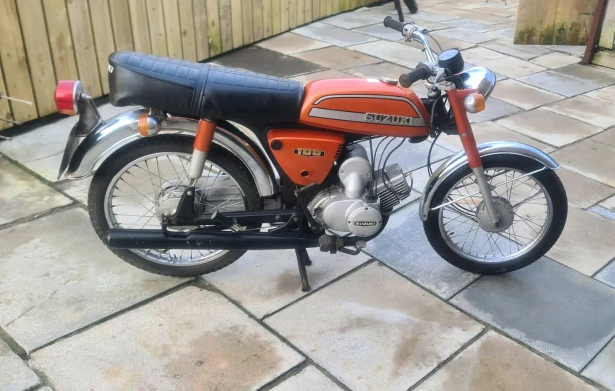 😱1975 suzuki A100 - Image 1