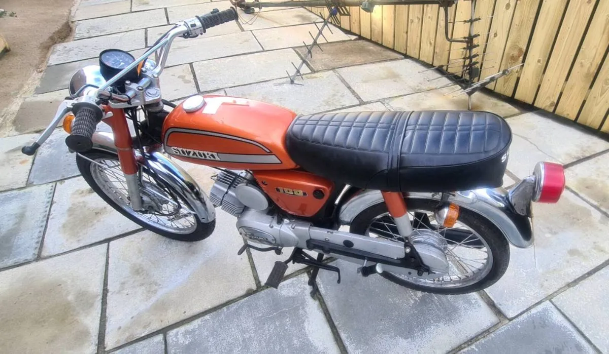 😱1975 suzuki A100 - Image 4