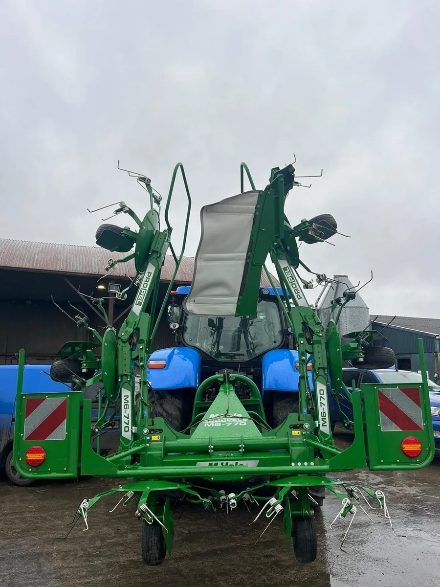 Mchale tedder - Image 1