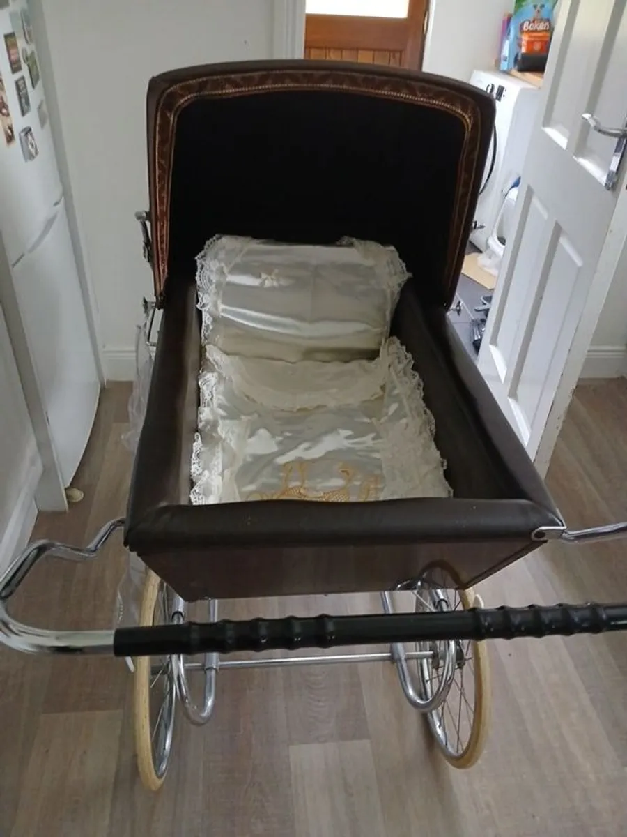 silver cross vintage pram - Image 4
