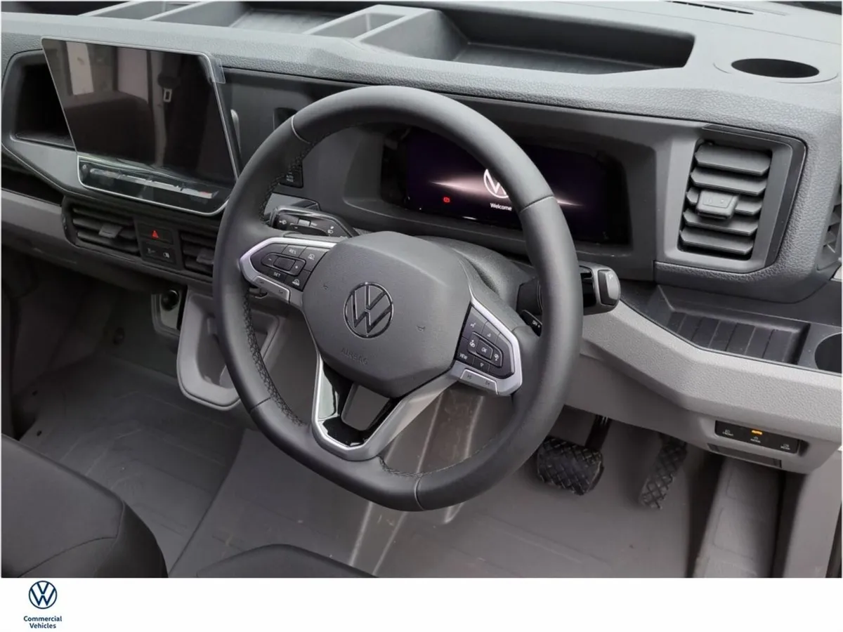 Volkswagen Crafter Trendline 140bhp LWB A8F - Image 2