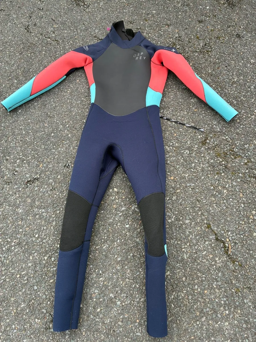 wetsuit - Image 1