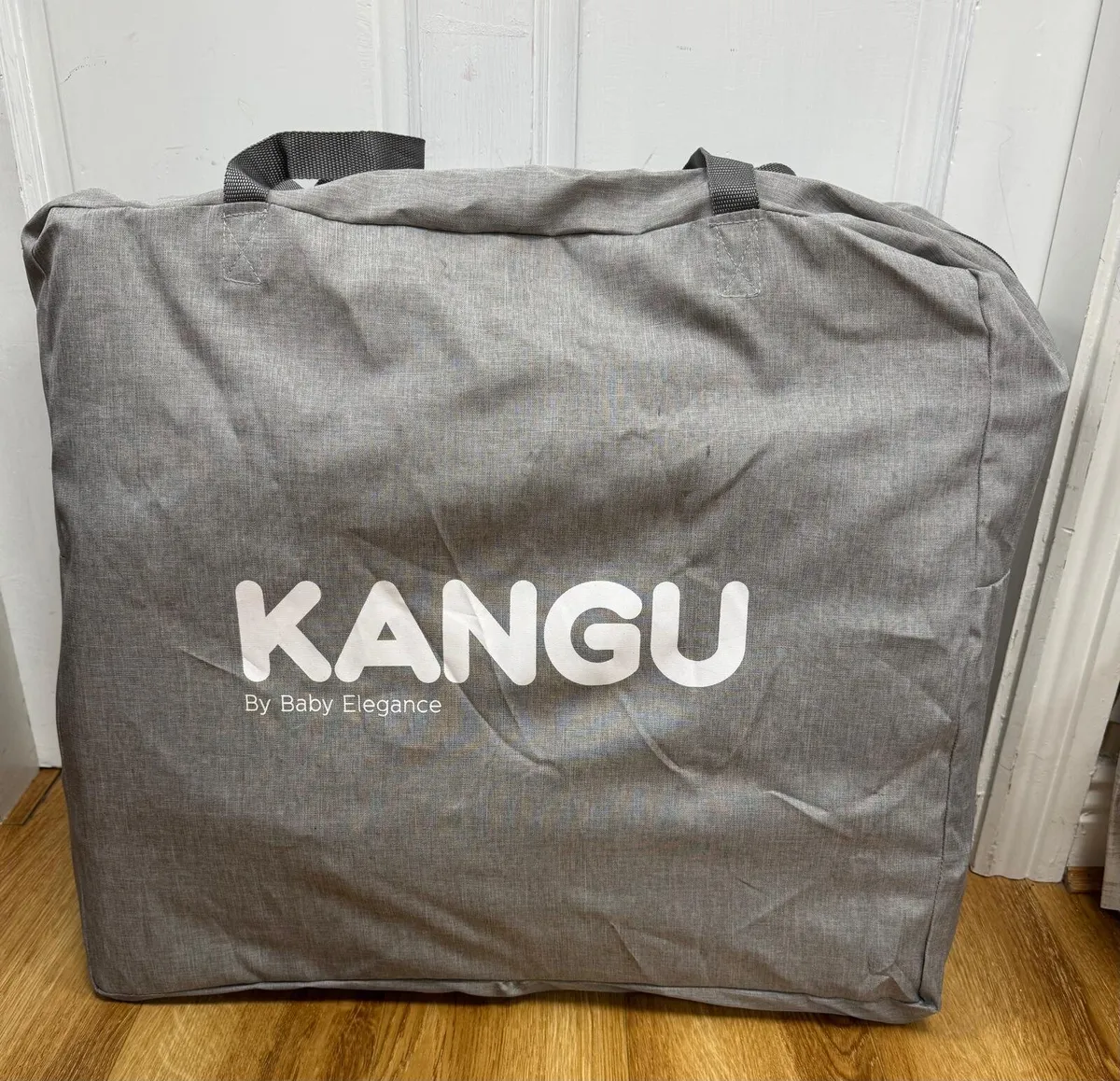 CRIB / TRAVEL COT IN HOLDALL BAG - Image 2