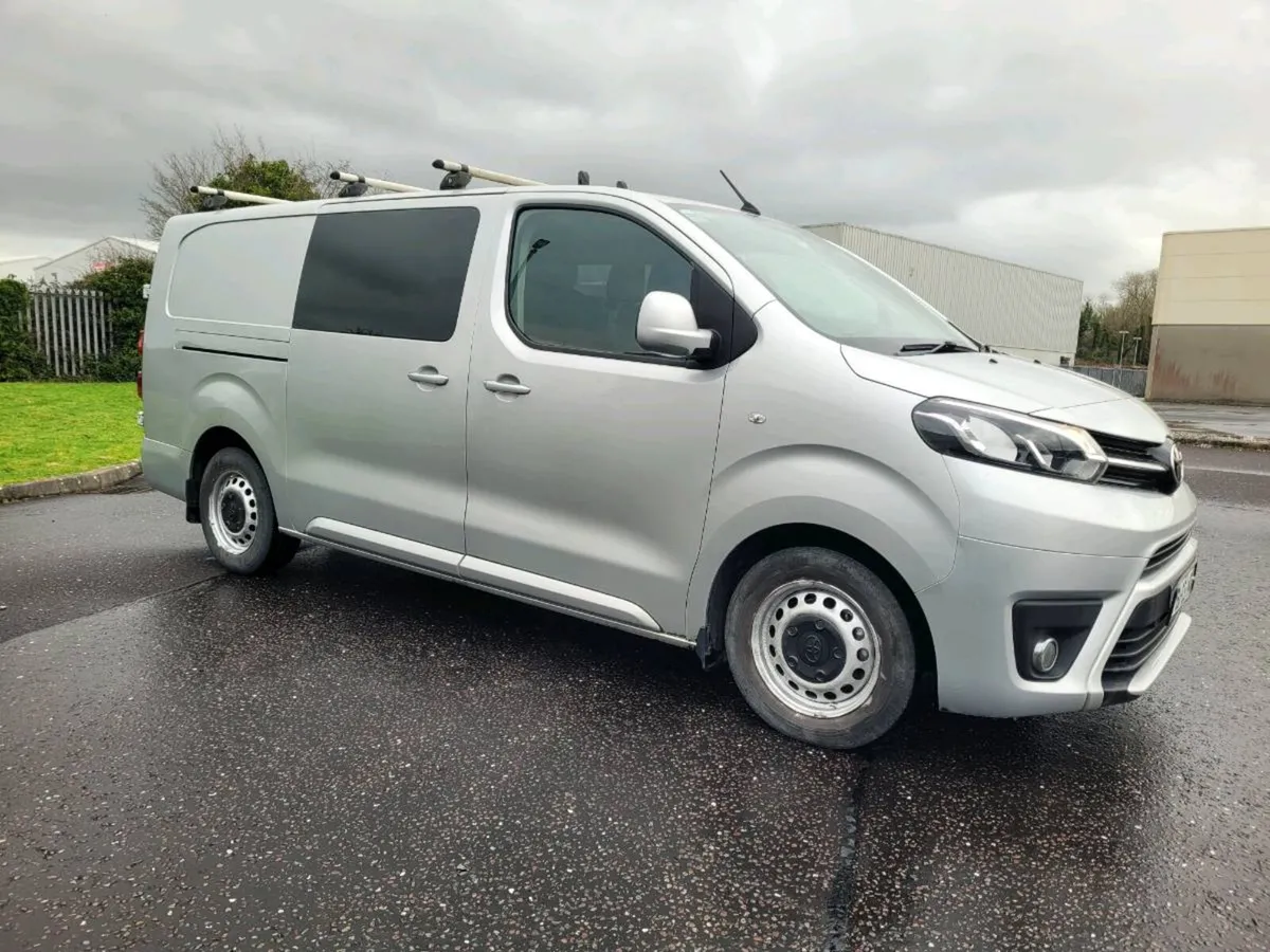 181 TOYOTA PROACE CREWCAB 2.0 D4D. - Image 1