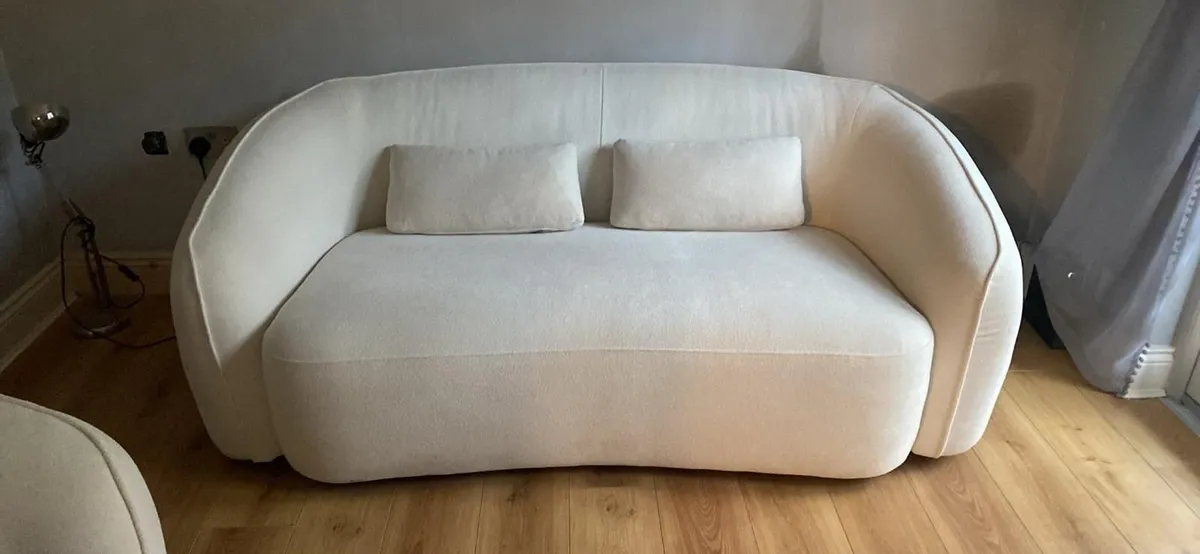 Top Quality Off White 3 Seater