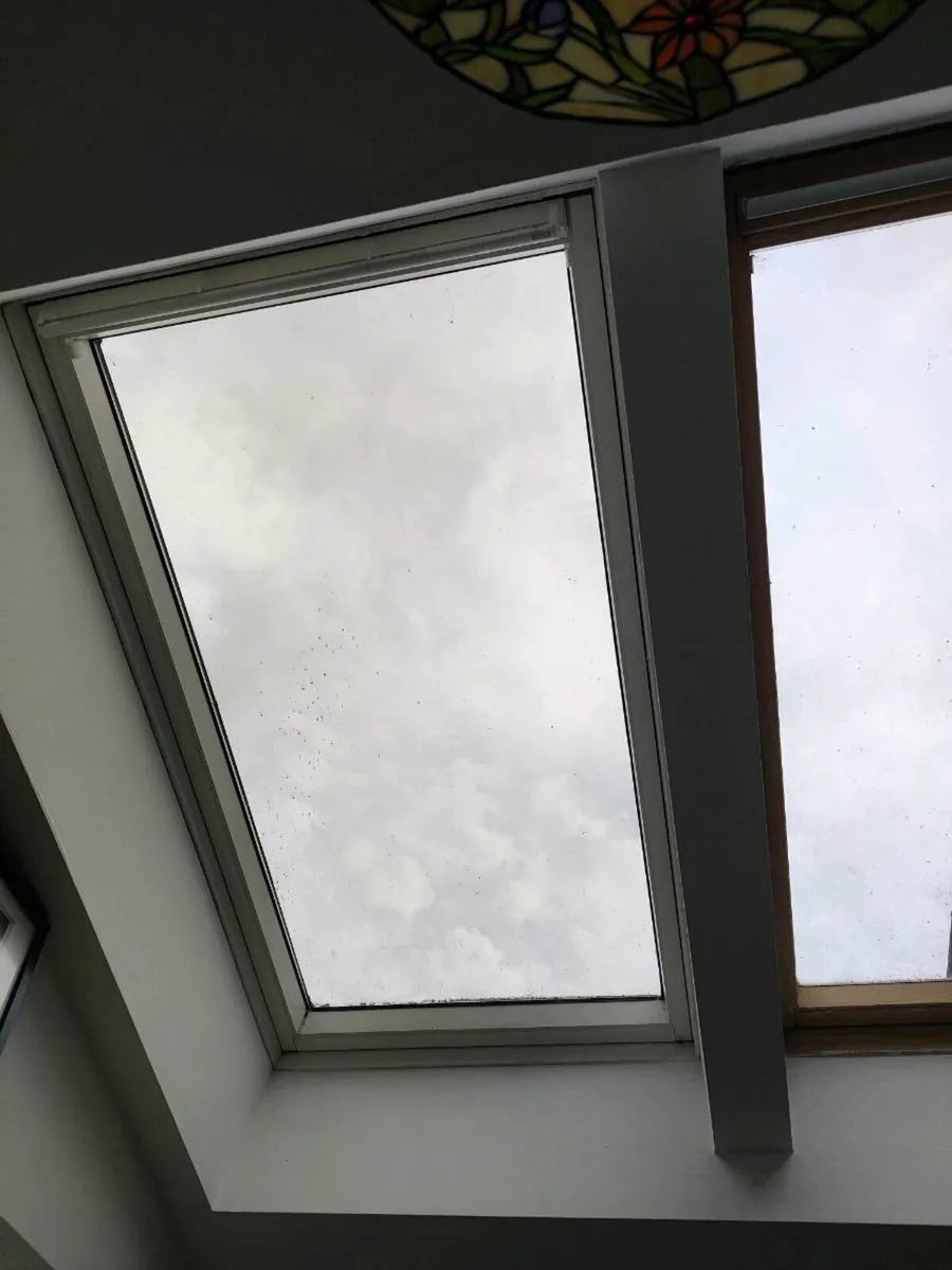 Velux windows large - Image 1