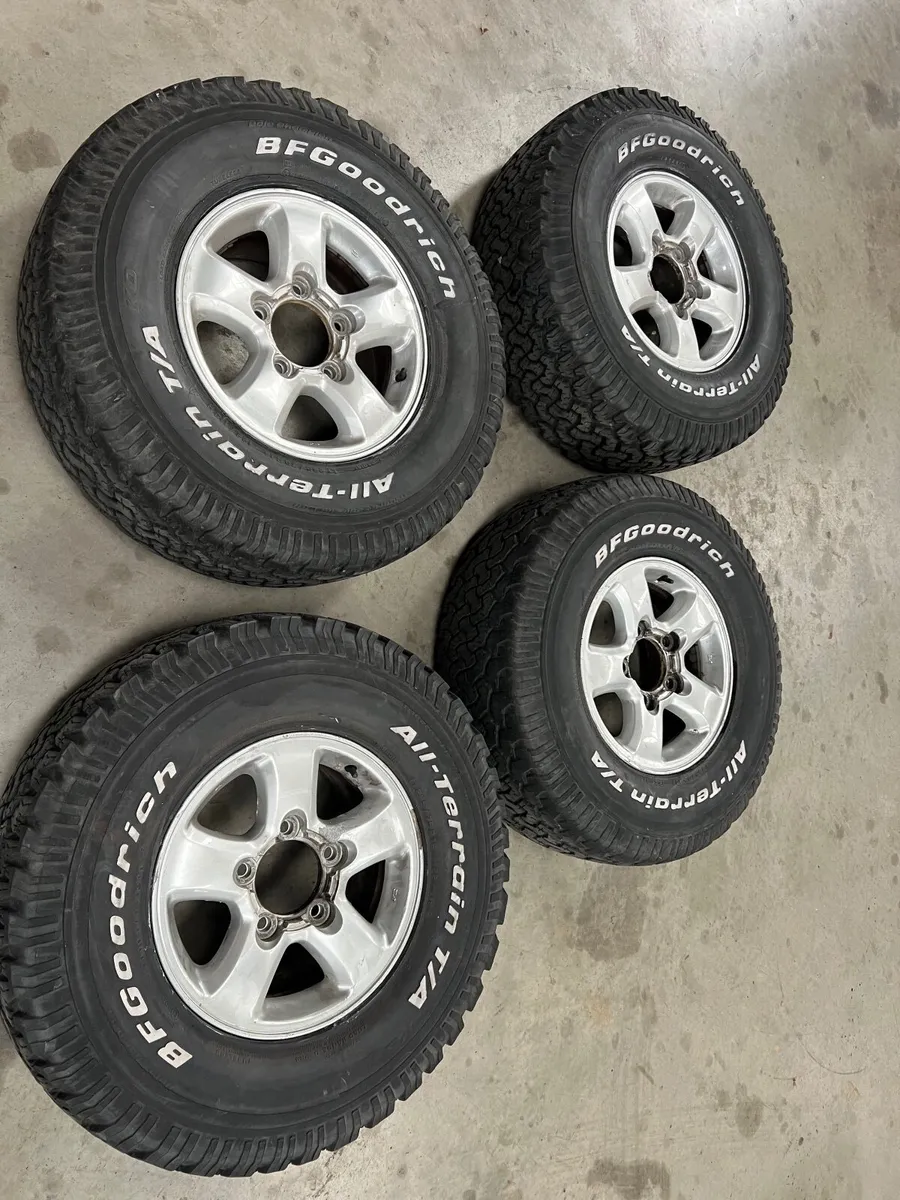 Toyota Amazon Alloy wheels - Image 1