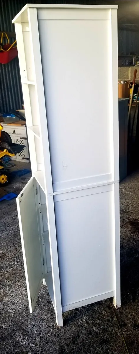 Tall Storage Cabinet/Locker - Image 3