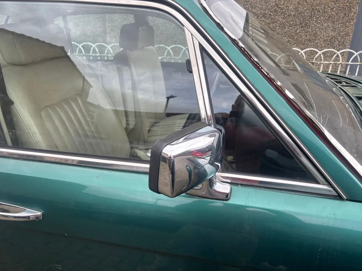 Rolls Royce Silver Spur II - Image 2