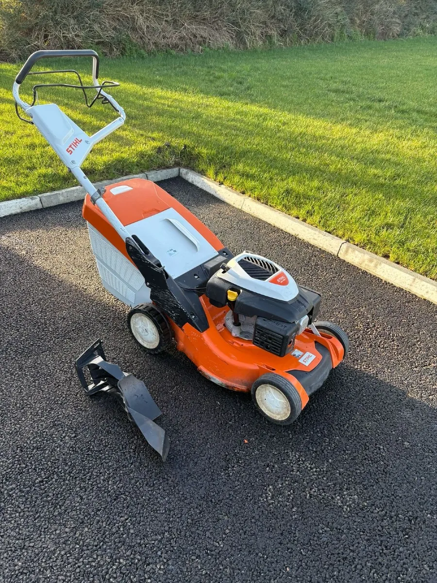 Stihl RM650 T Petrol Lawnmower - Image 1