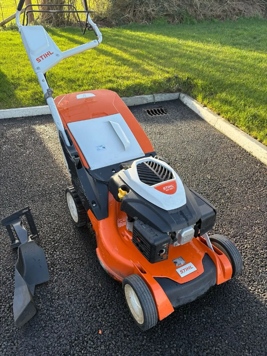 Stihl RM650 T Petrol Lawnmower - Image 4