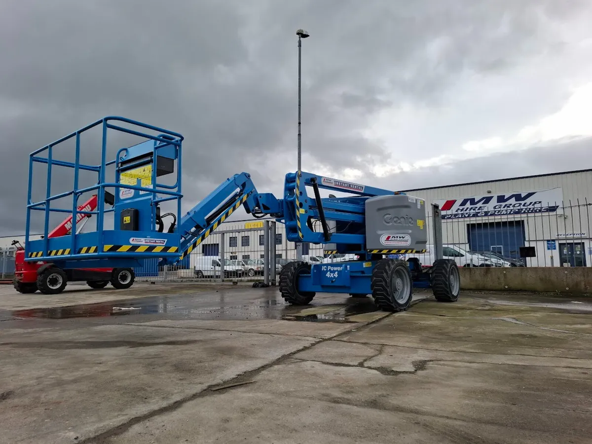 Genie Z45 Boom Lift - Image 1