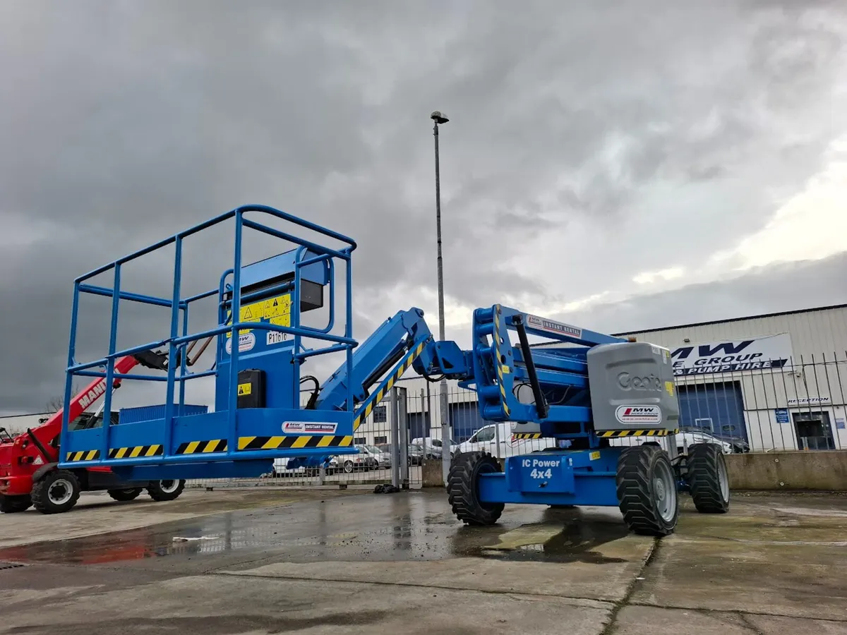 Genie Z45 Boom Lift - Image 2
