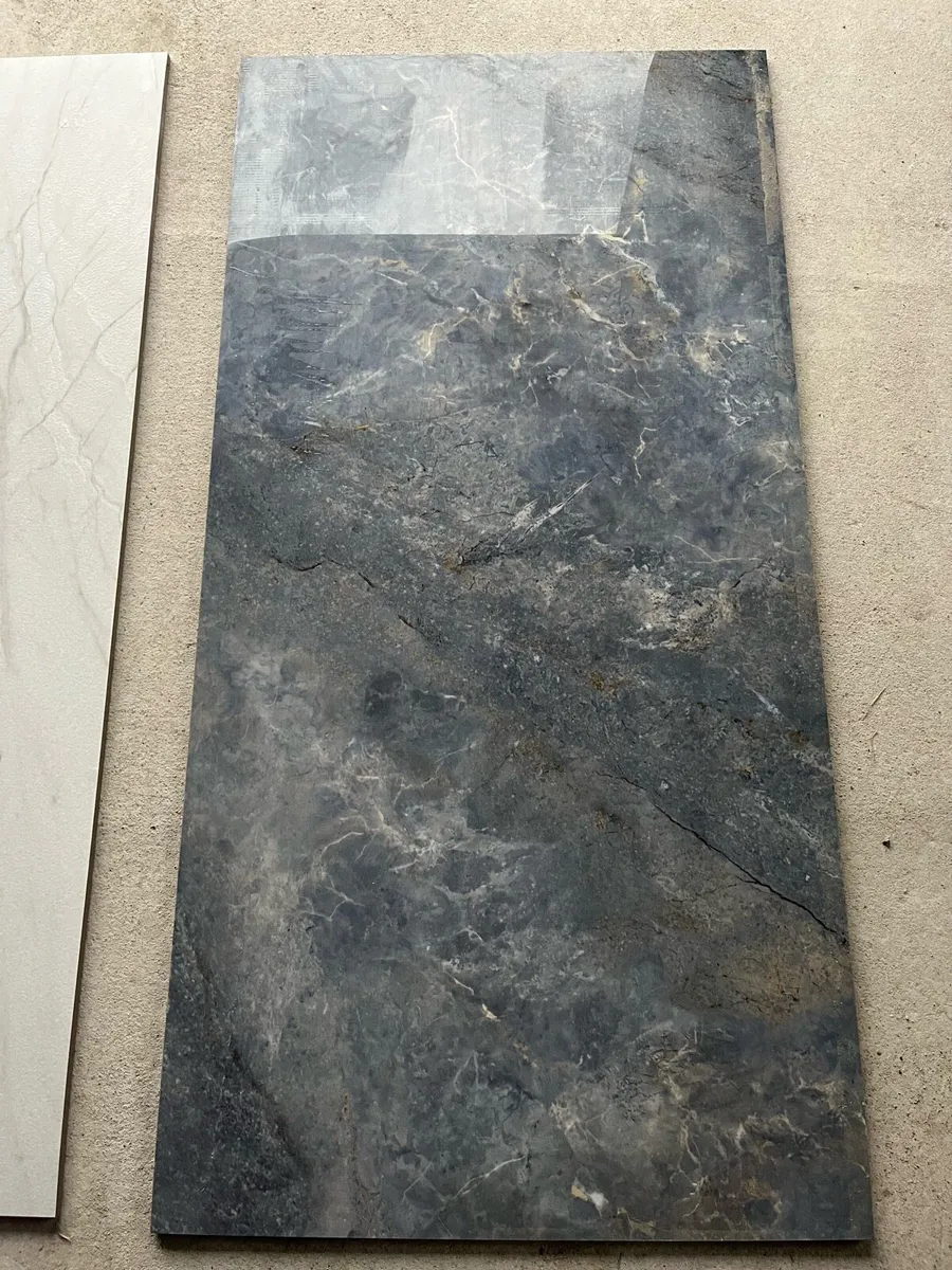 Tiles, Laminate, Skirting - Image 3