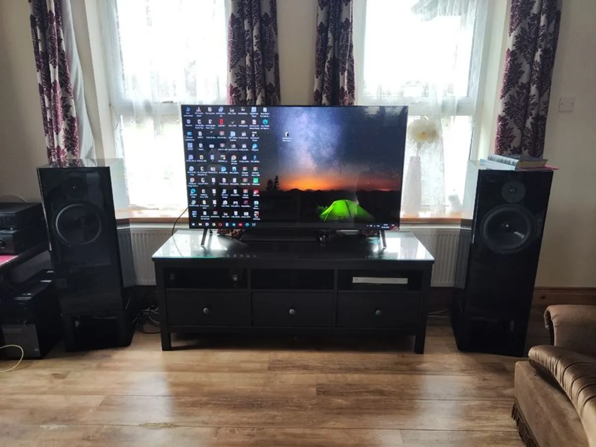 Lg Oled Ai B4 4k Smart Tv - Image 1