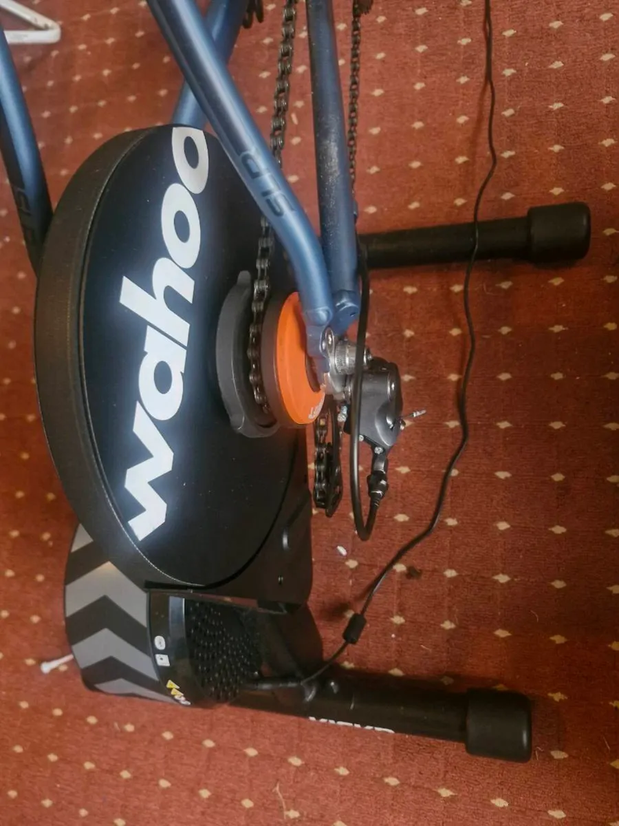 Wahoo Kickr Core & Zwift Play - Image 1
