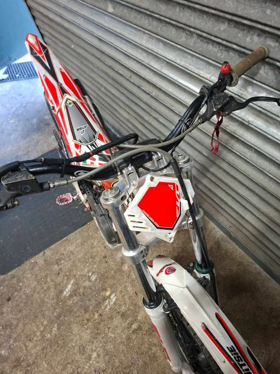 Beta Evo 125cc trials bike - Image 3