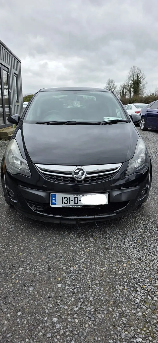 131 VAUXHALL CORSA PETROL - Image 3