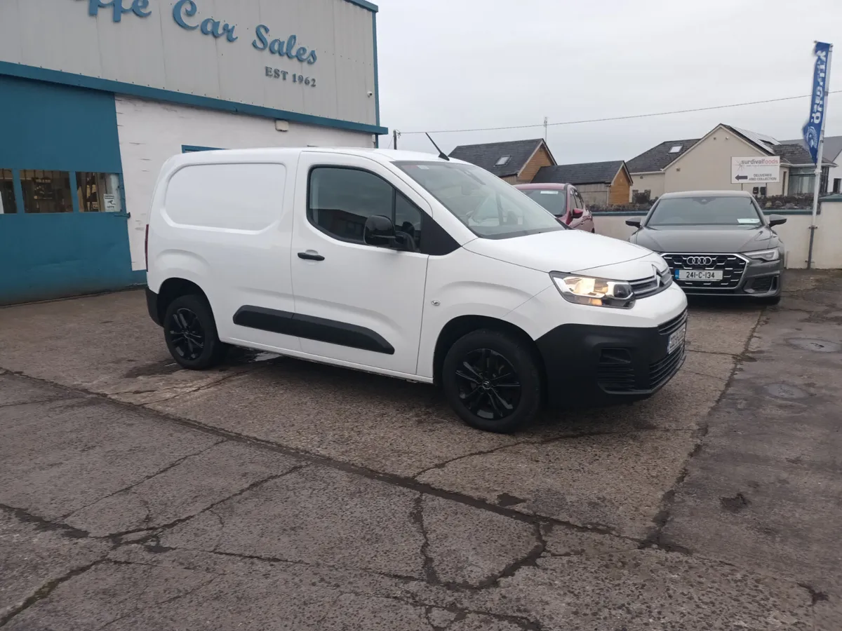 2022 CITROEN BERLINGO ENT PREMIUM BLUEHDI 100 MWB - Image 2