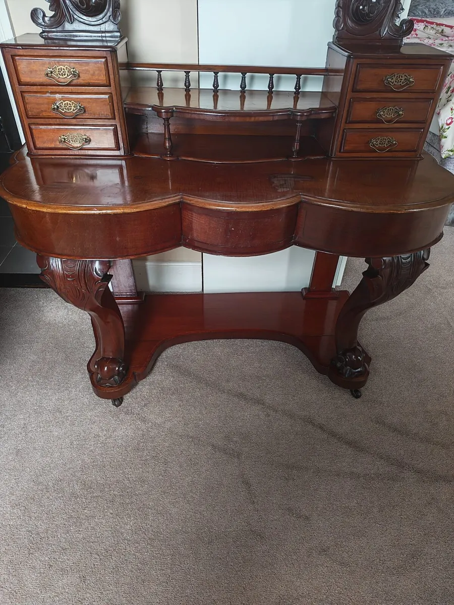 Dressing Table - Image 2