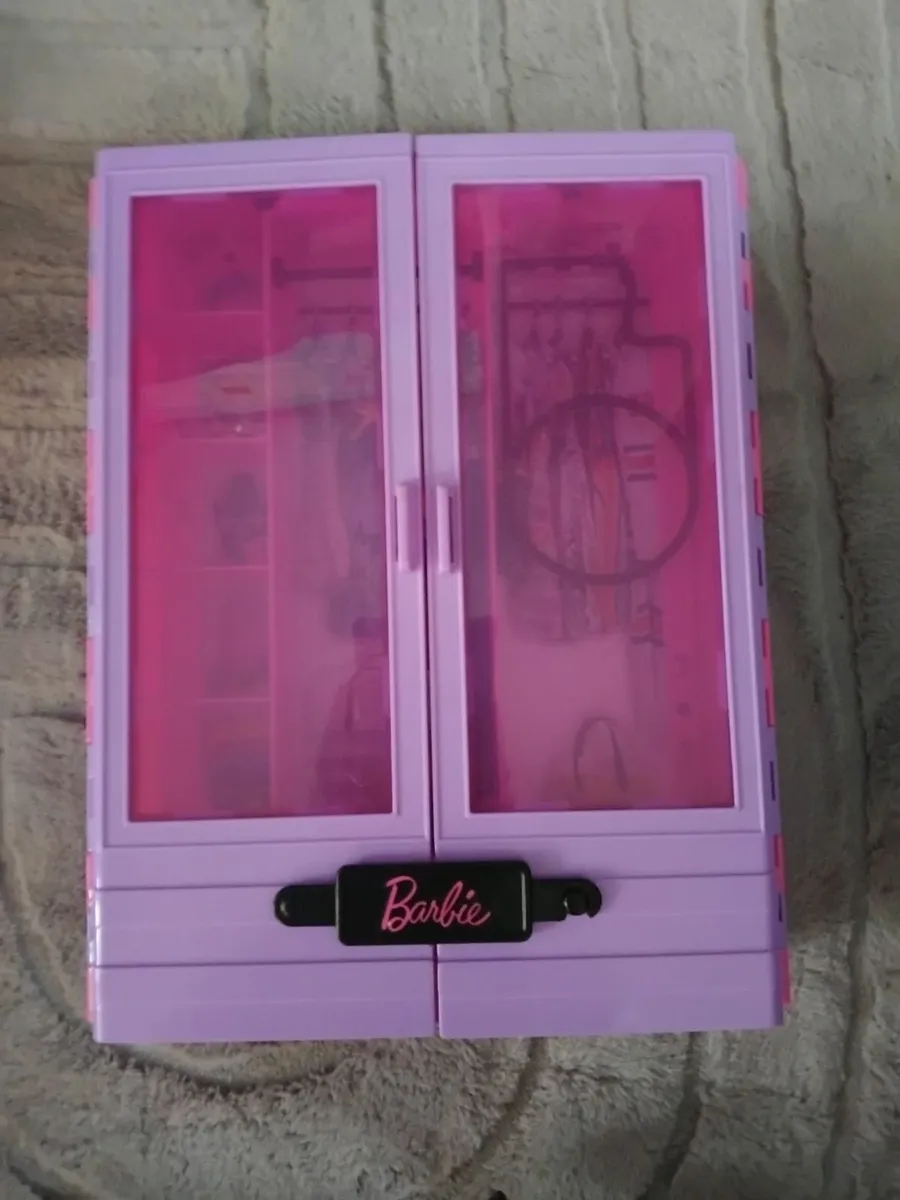 Barbie Dreamhouse & Toys/Dolls/Accessories - Image 2