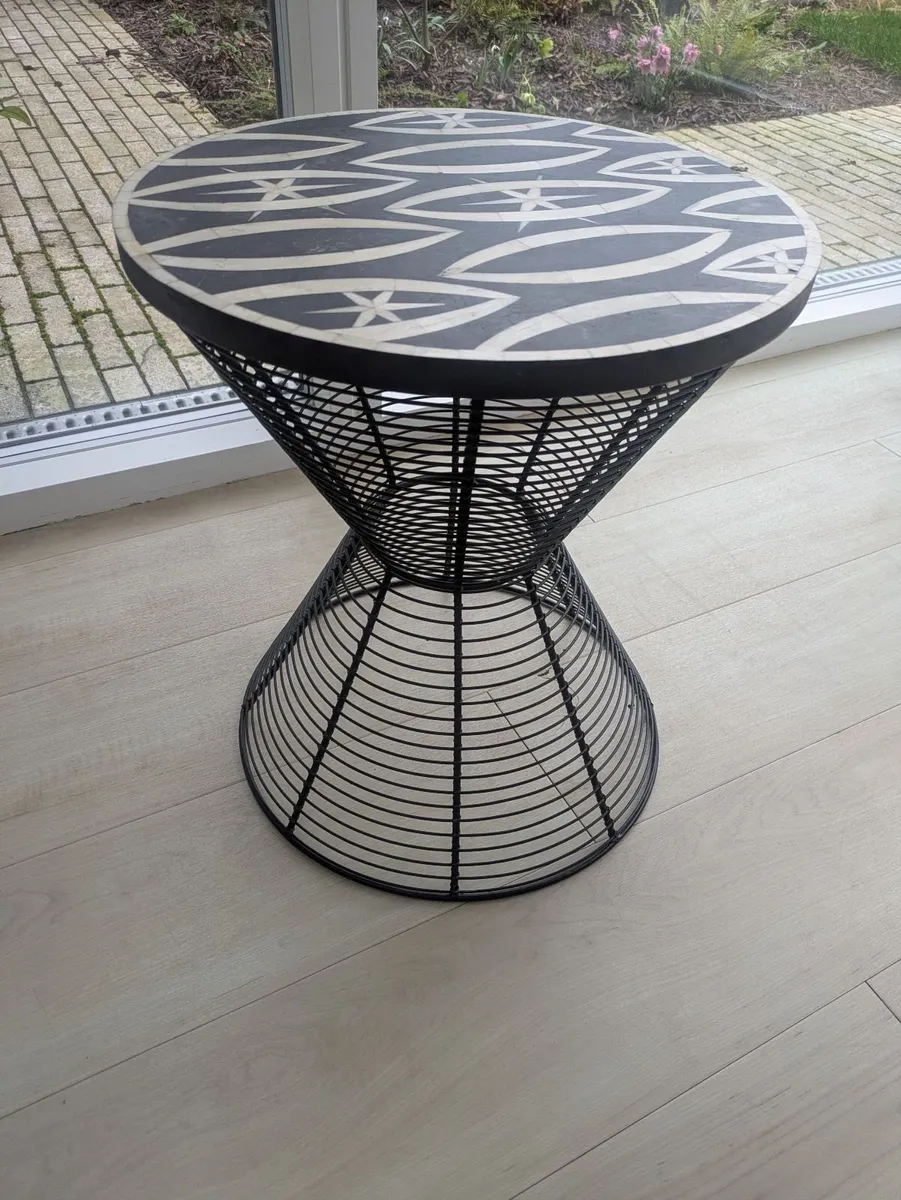 Side table - Image 1