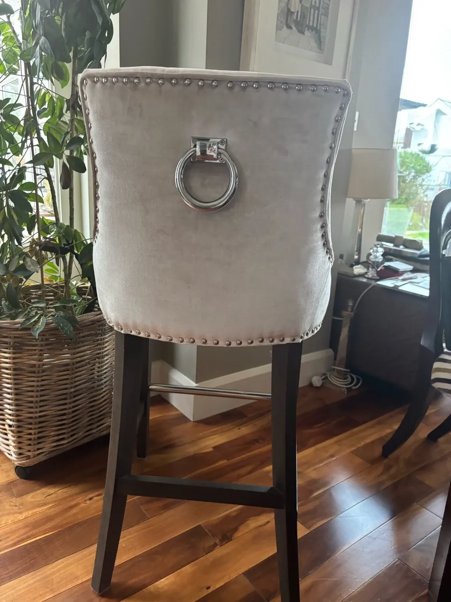 Kitchen Bar Stools - Image 1