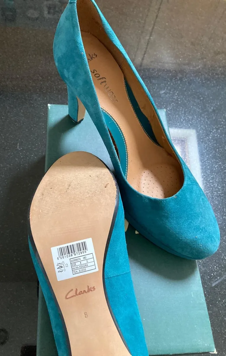 Clarks Ladies Teal Genuine Leather Suede Shoes - Image 2