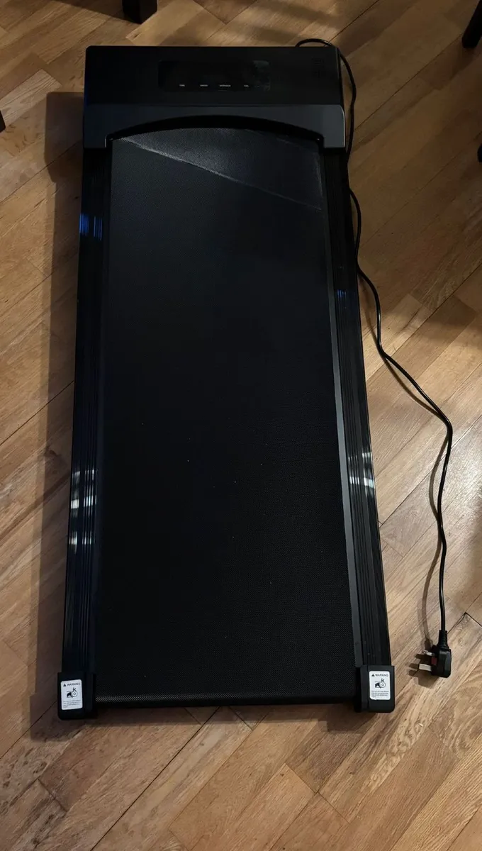 Walking pad treadmill - like new - home office - Image 4