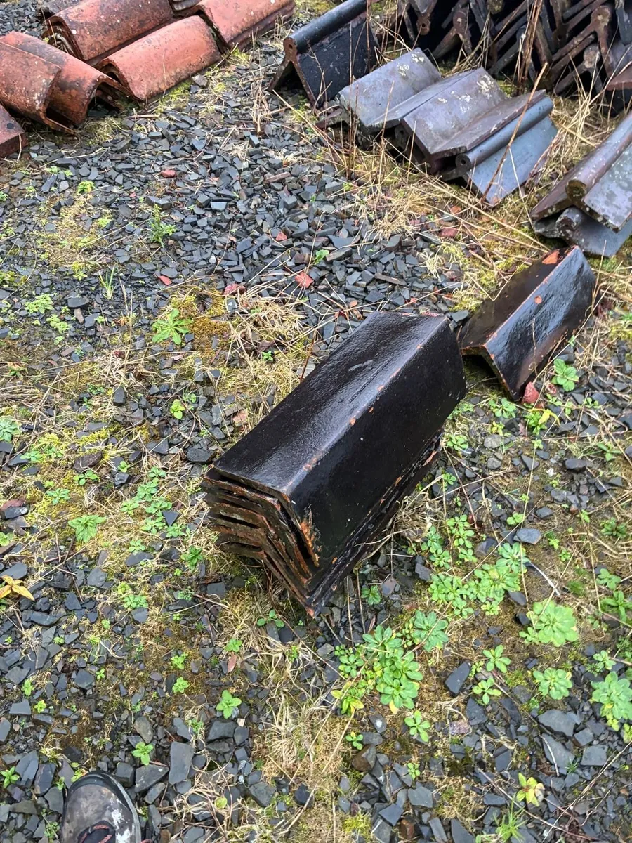 Ridge caps - Image 2