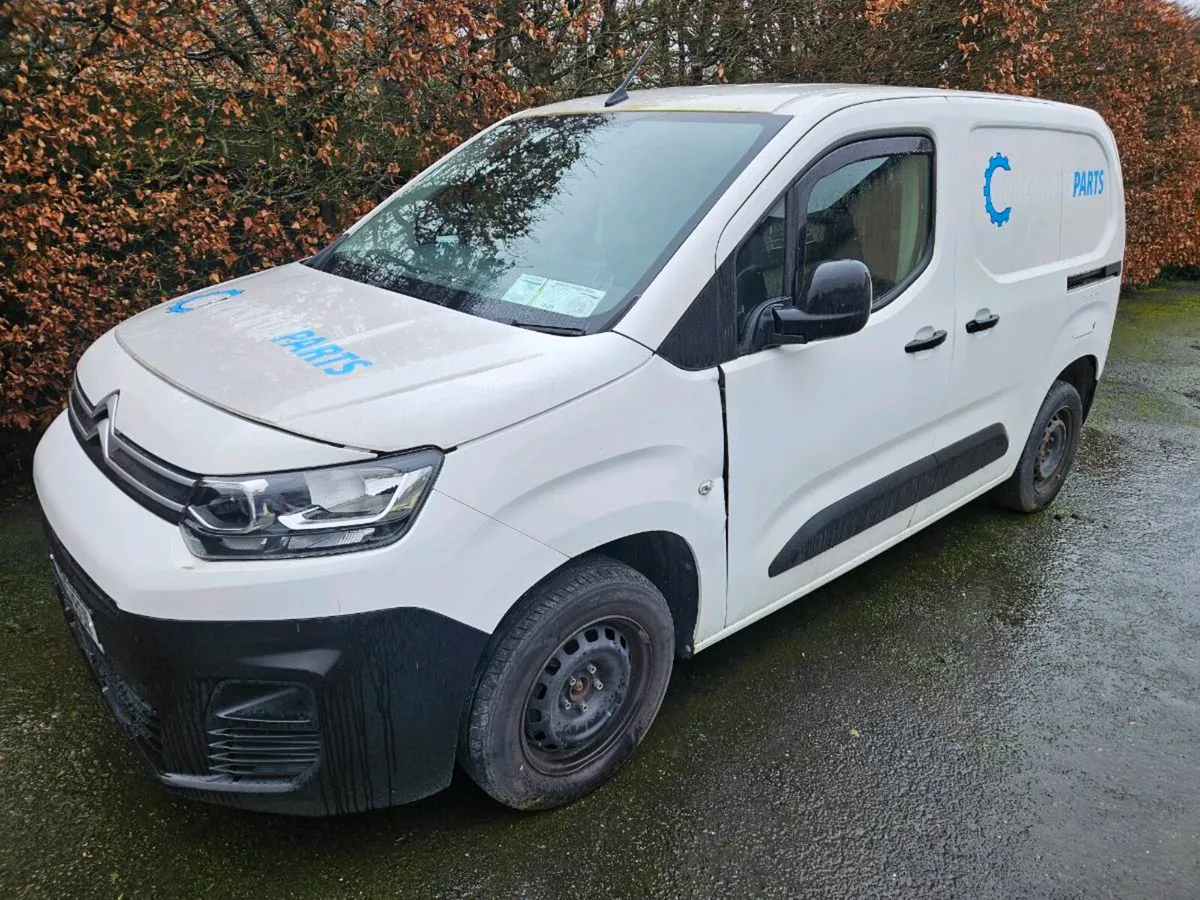 Citreon berlingo 3 seater - Image 1