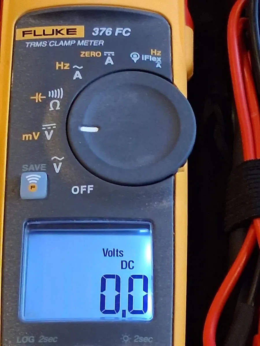 Fluke 376 FC Clampmeter - Image 3