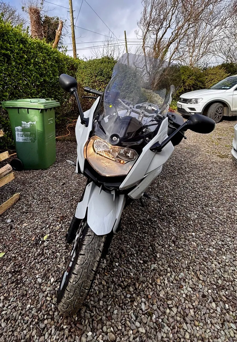 2013 BMW F800GT - Image 4