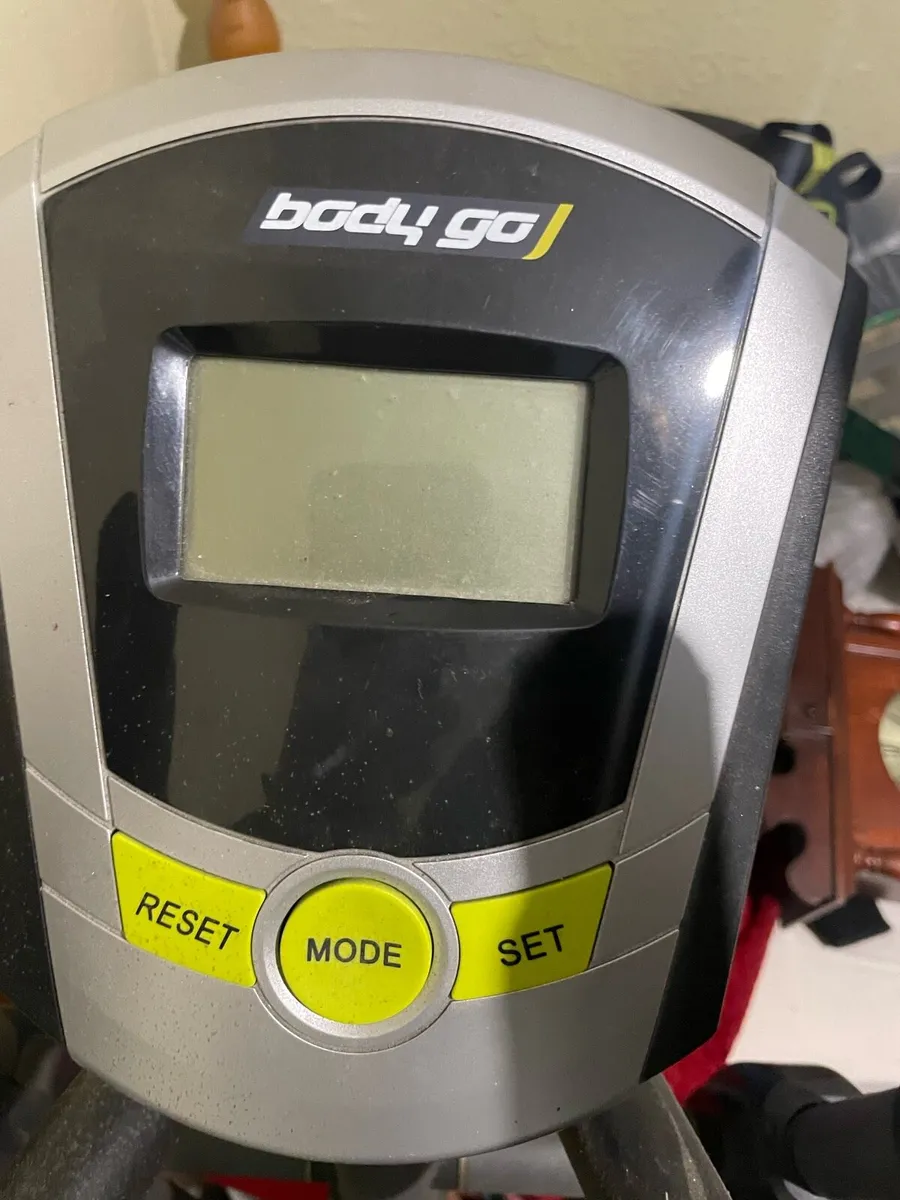 CrossFit trainer - Image 2