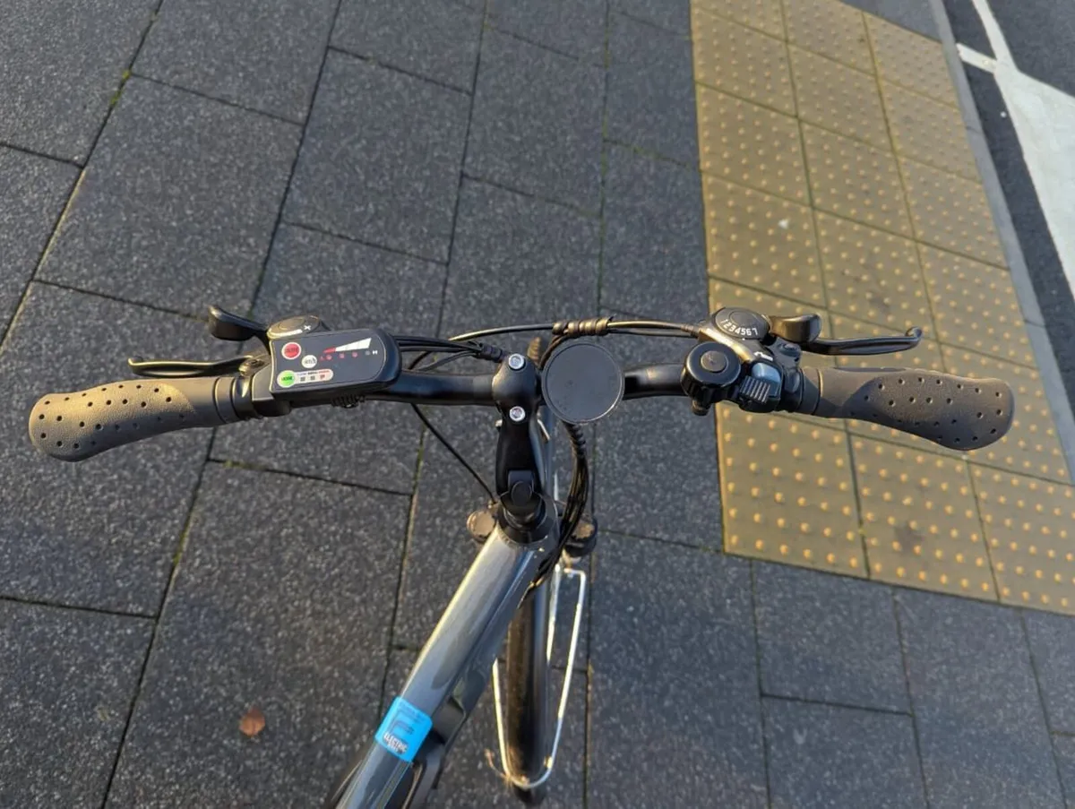 Dawes Mojav-E Electric Hybrid Bike-Graphite Blue - Image 3