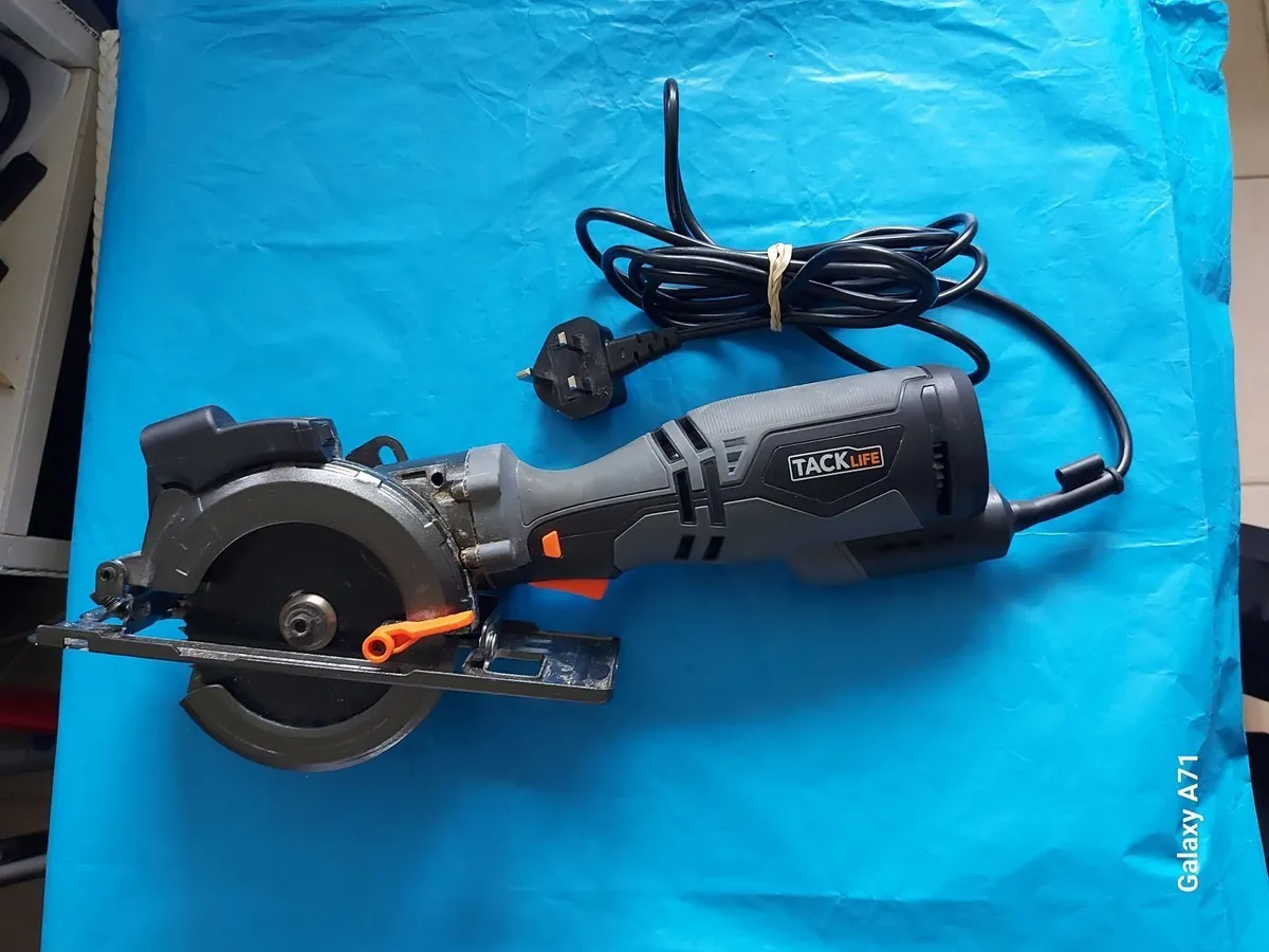 TACKLife Circular Saw Model TCS115A, Excellent Con - Image 1
