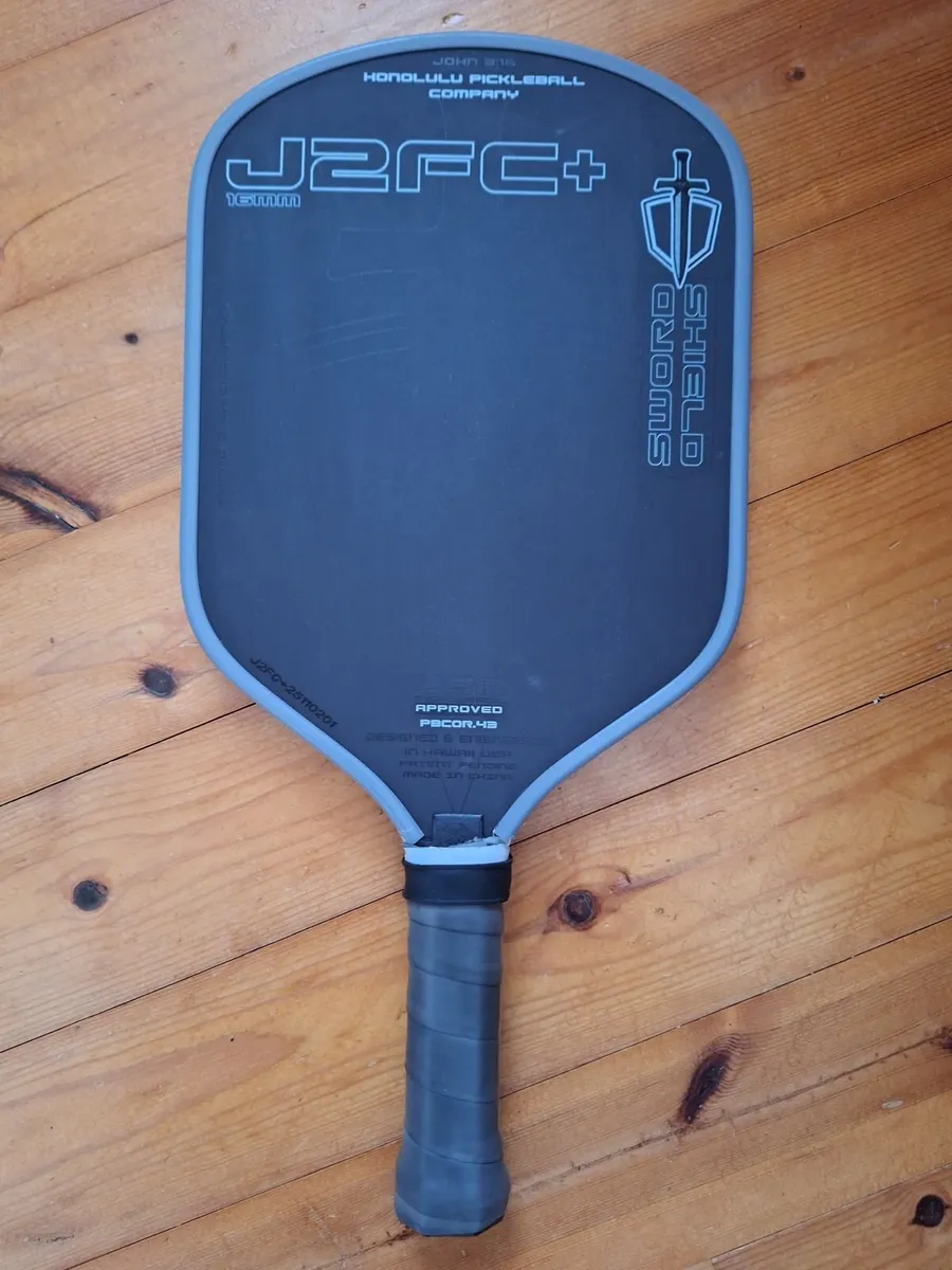 Sports Pickleball Paddle - Image 2