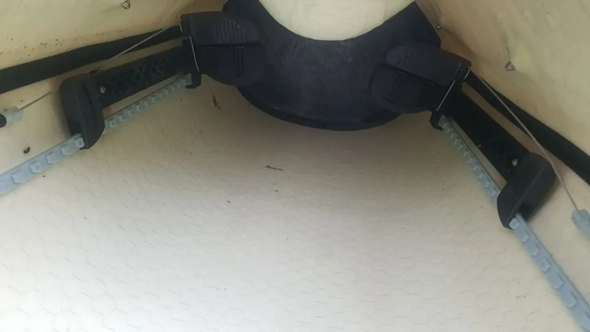 Sea kayak Rapid 522 - Image 2