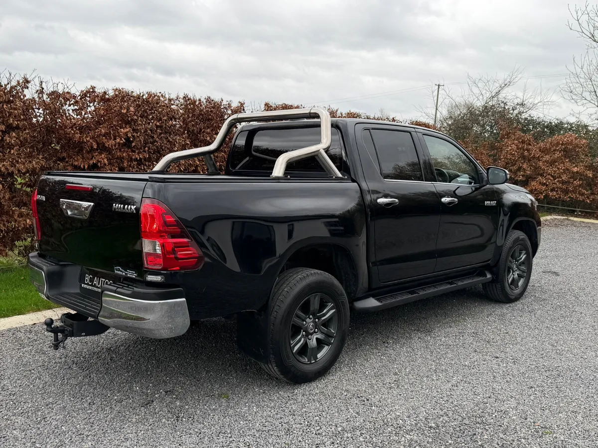 2022 Toyota Hilux Icon 5 Seat N1 Crewcab - Image 3