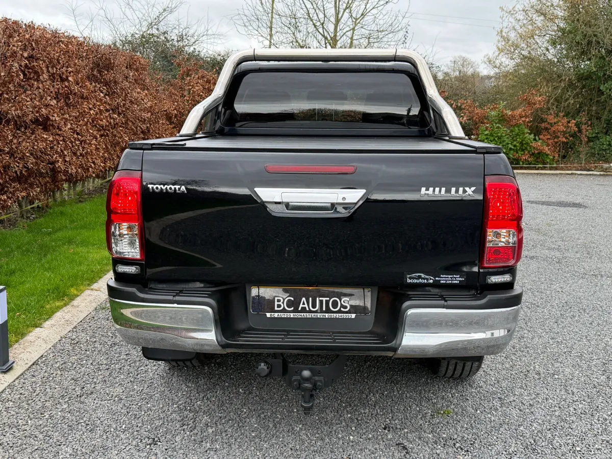 2022 Toyota Hilux Icon 5 Seat N1 Crewcab - Image 4