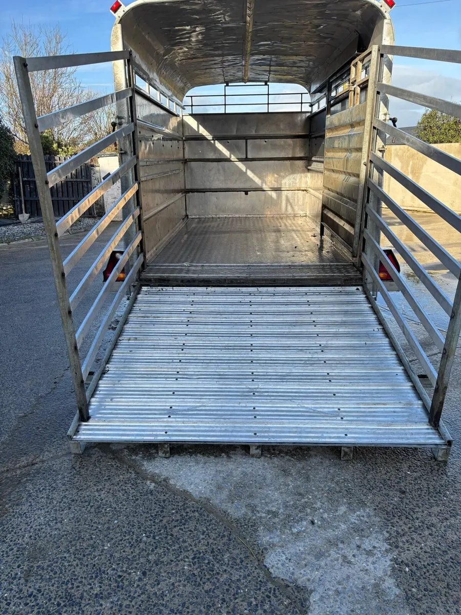 Cattle Trailer - Image 1