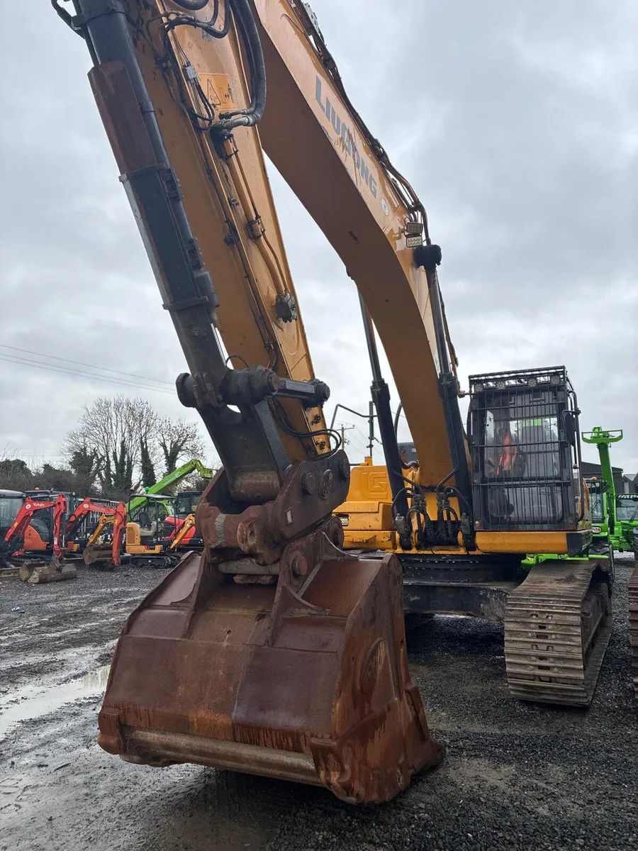 2021 LiuGong 939 Excavator - Image 3